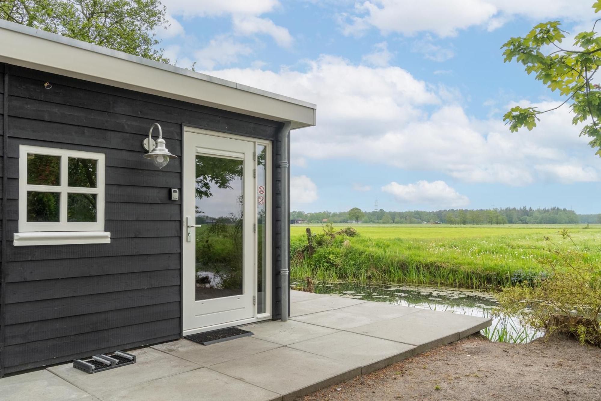 Prive In Een Bosrijke Omgeving Welkom Bij Gastenverblijf Het Ontsnapte Schaap In Jubbega Extérieur photo